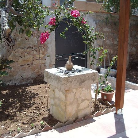 Case Nausica Marina di Ragusa Habitación foto