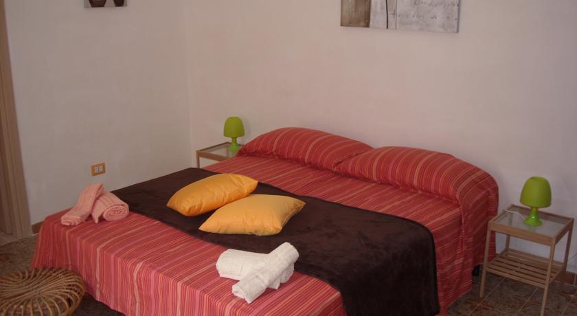 Case Nausica Marina di Ragusa Habitación foto