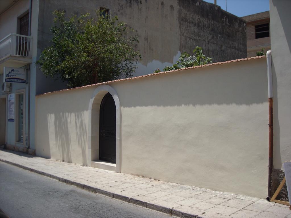 Case Nausica Marina di Ragusa Exterior foto